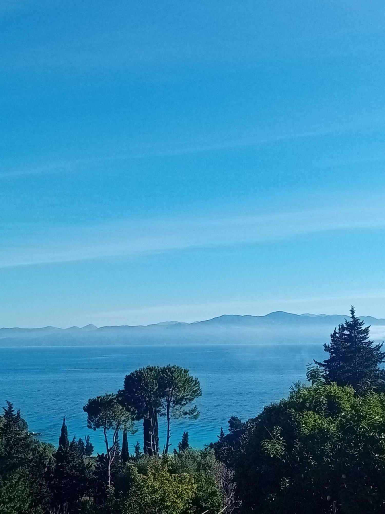 Toula Cottage Antipaxos 10Mins From Voutoumi Beach Dış mekan fotoğraf